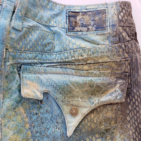 ROBIN'S JEAN R Flap Straight Leg Jeans - Picture 8 of 8